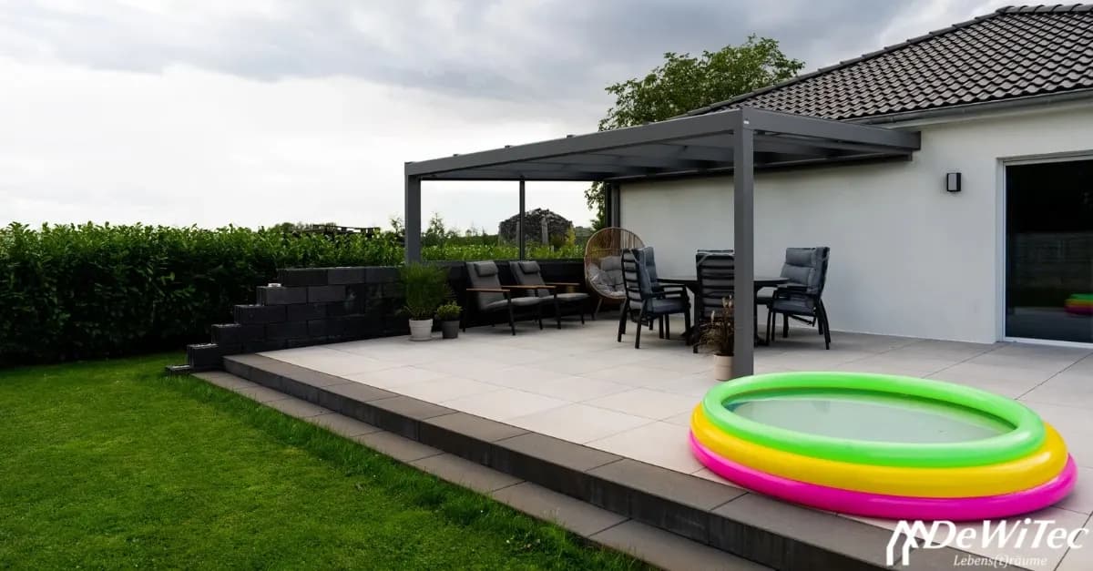 Ein Terrassendach wird zum Lieblingsort , Referenzprojekt bei einer jungen Familie